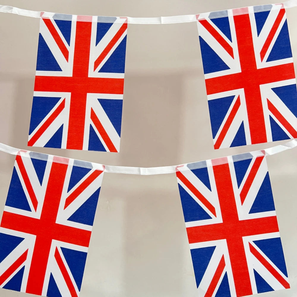 Union Jack Bunting – 20pcs 14×21cm British Flags on Hanging String, Party Decorations