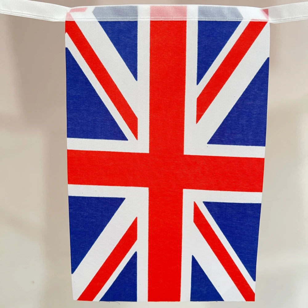 Union Jack Bunting – 20pcs 14×21cm British Flags on Hanging String, Party Decorations
