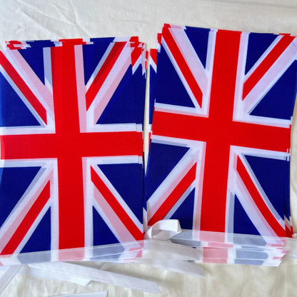 Union Jack Bunting – 20pcs 14×21cm British Flags on Hanging String, Party Decorations